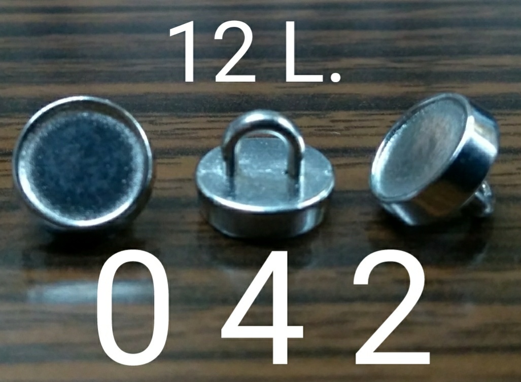 KOD 042